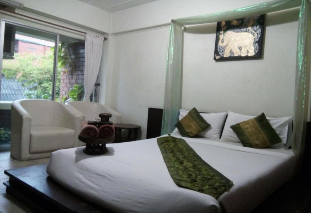 Baan Pim Hotel Chiang Mai Bagian luar foto